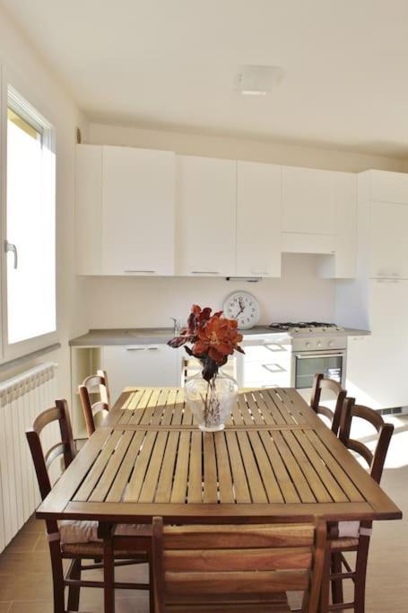 Villa Livia ลาสเปเซีย ภายนอก รูปภาพ
